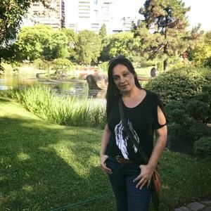 Meet your Posher, Vanesa